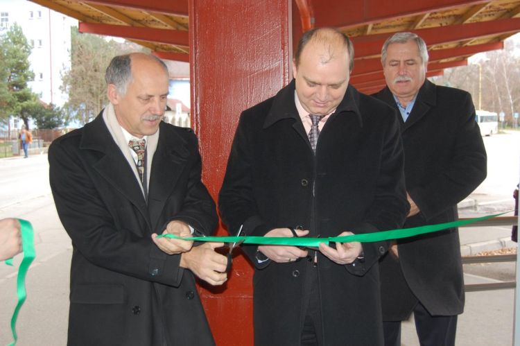 Autobusová stanica začala slúžiť verejnosti